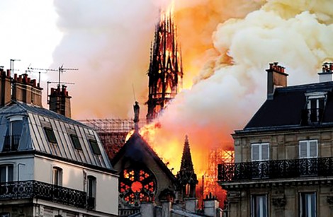 Pháp cảnh báo các hình thức lừa đảo quyên góp phục dựng Nhà thờ Đức Bà Paris