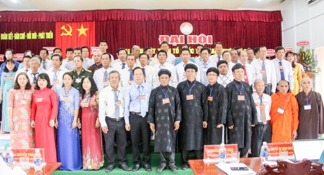 Đại hội đại biểu Mặt trận Tổ quốc Việt Nam huyện Cờ Đỏ và quận Cái Răng