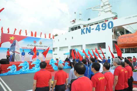 Lễ xuất quân hành trình "Tuổi trẻ vì biển đảo quê hương năm 2019"
