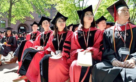 Thương chiến làm khó sinh viên Trung Quốc tại Mỹ