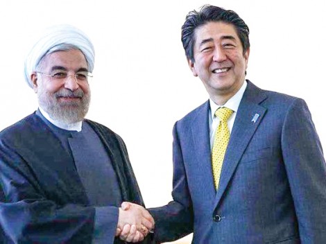 Sứ mệnh khó khăn của ông Abe