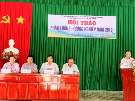 Đẩy mạnh công tác

tư vấn hướng nghiệp - tuyển sinh