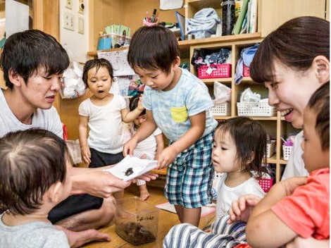Vì sao Nhật Bản

thiếu hụt giáo viên mầm non?
