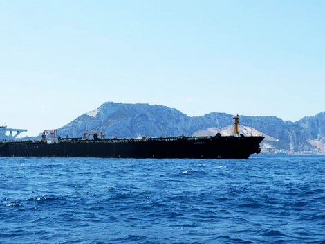 Iran yêu cầu Anh thả tàu chở dầu