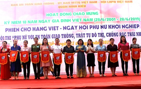 Lồng ghép tuyên truyền an toàn giao thông trong các hoạt động của Hội
