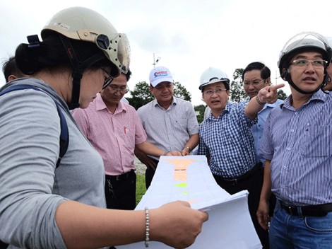 Ðôn đốc tiến độ xây dựng cơ bản