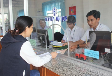 Phát động phong trào thi đua “Cán bộ, công chức, viên chức thi đua thực hiện văn hóa công sở” giai đoạn 2019-2025