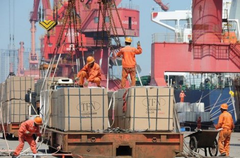 Kinh tế Trung Quốc tăng trưởng thấp nhất trong gần 30 năm