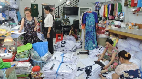 Dịch vụ may đồng phục vào mùa