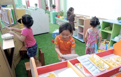 Khi con trẻ hỏi “chuyện người lớn”