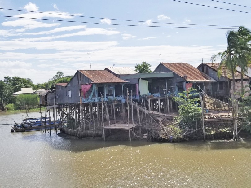 Đầu nguồn “khát nước”

và những nỗi lo