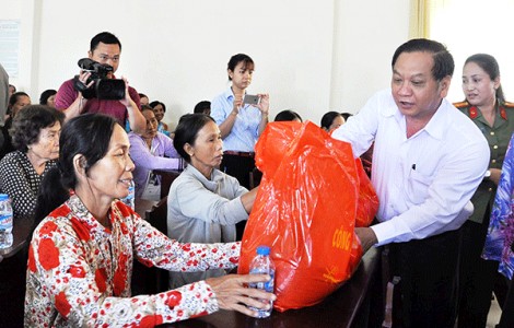 Làm theo Di chúc thiêng liêng của Người