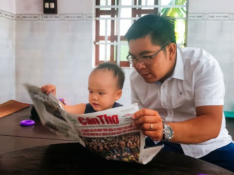 Cậu bé 2 tuổi đã biết đọc vanh vách!