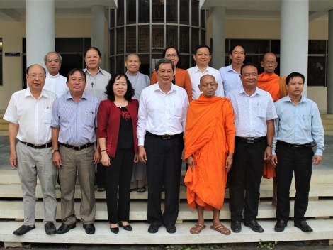 Thường trực Thành ủy gặp gỡ Đoàn đại biểu dự Đại hội Đại biểu toàn quốc MTTQVN