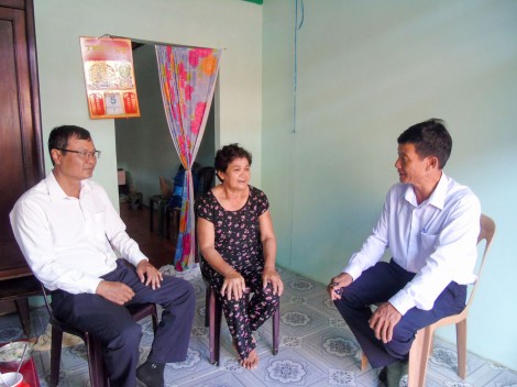 Chăm lo đời sống đồng bào dân tộc thiểu số