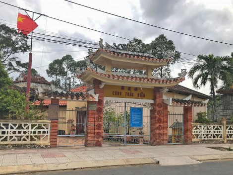Độc đáo cổ miếu thờ

85 sắc thần ở miền Tây