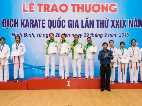 Đoàn võ sĩ Karatedo Cần Thơ

đoạt 2 HCV giải vô địch quốc gia