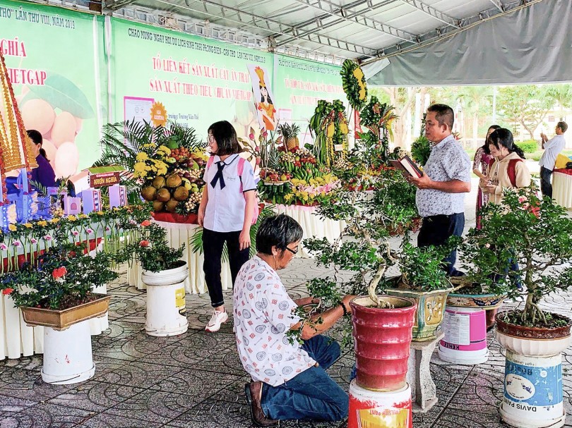Sân chơi tương tác giữa

người dân bản địa và du khách