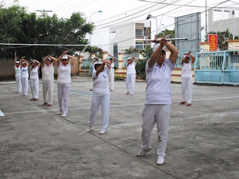 Sống vui, sống khỏe, sống có ích