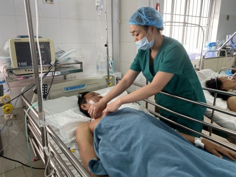 Cứu sống hai bệnh nhân nguy kịch 
do vỡ túi phình động mạch chủ bụng