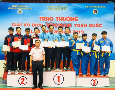 Đoàn võ sĩ Cần Thơ hạng Nhì toàn đoàn