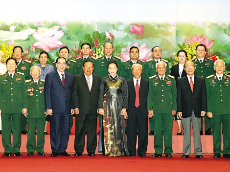 Long trọng kỷ niệm 70 năm Ngày truyền thống Quân tình nguyện và chuyên gia Việt Nam tại Lào