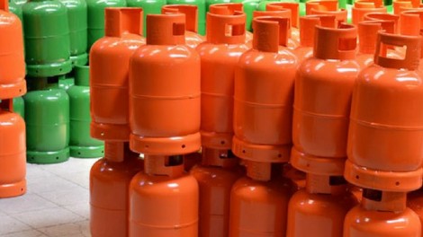 Giá gas tăng 3.500 đồng/bình 12kg
