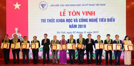 Khơi dậy nguồn lực trí tuệ qua cơ chế, chính sách cụ thể