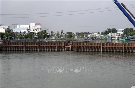 Kiên Giang xây dựng công trình kiểm soát mặn ven biển Tây