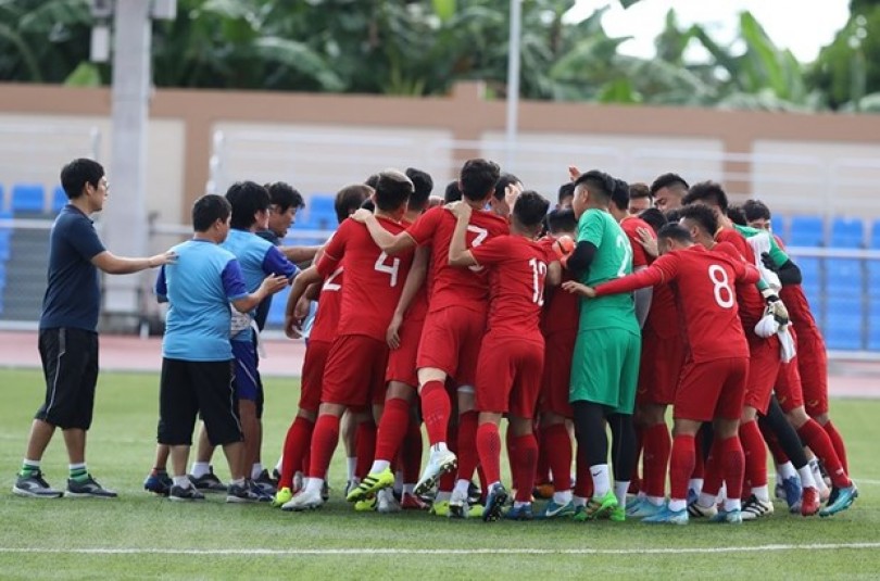 Bóng đá nam Việt Nam bắt đầu chinh phục "giấc mơ vàng" SEA Games