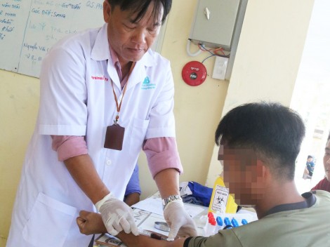 Điều trị ARV sớm, người nhiễm HIV 
sống khỏe mạnh