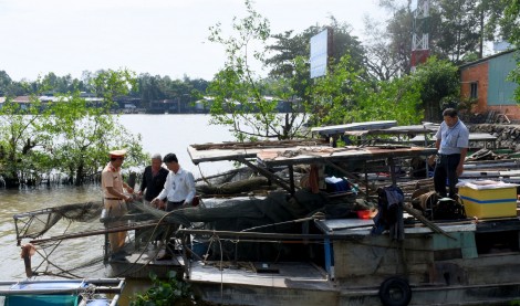 Kiên quyết tấn công, trấn áp tội phạm trên đường thủy