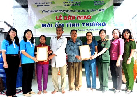 Đồng hành cùng phụ nữ biên cương