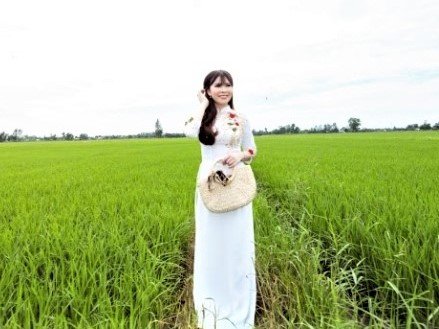 Hành trình khởi nghiệp kinh doanh thời trang đầy gian nan của chủ shop Giáng Kiều Boutique