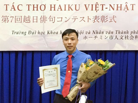 Tác giả trẻ Lâm Long Hồ:

Công nghệ đang đẩy con người về phía xa nhau