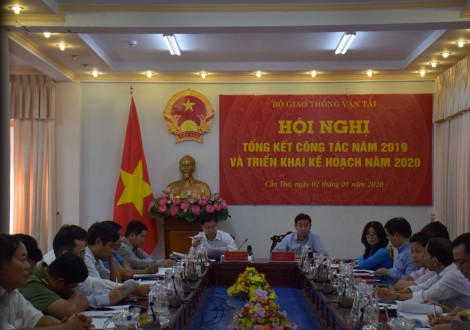 Khẩn trương xây dựng chương trình hành động, phát triển giao thông vận tải đồng bộ, hiện đại