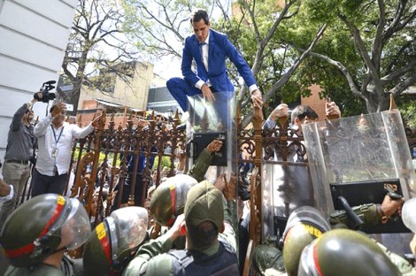 Venezuela có hai Chủ tịch Quốc hội