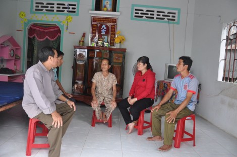 Chuyển biến qua “tự soi, tự sửa”