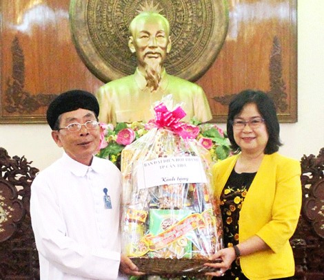 Ban Đại diện Hội thánh Cao Đài Tây Ninh chúc Tết lãnh đạo thành phố