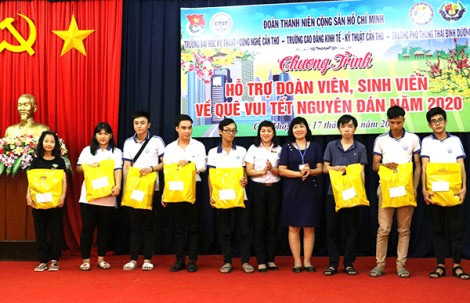 Tết sẻ chia