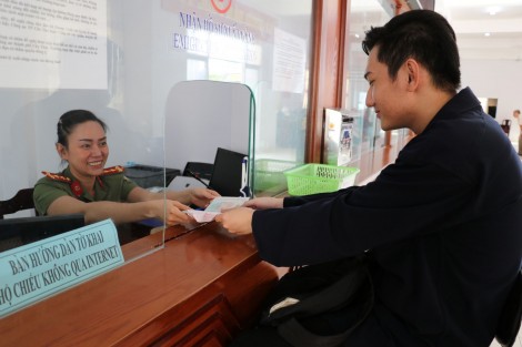 Tuyệt đối không để xảy ra tình trạng trễ hẹn trả hồ sơ thủ tục hành chính
