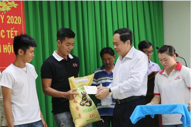Chủ tịch Ủy ban Trung ương MTTQ Việt Nam Trần Thanh Mẫn thăm, tặng quà, chúc Tết  tại Cần Thơ