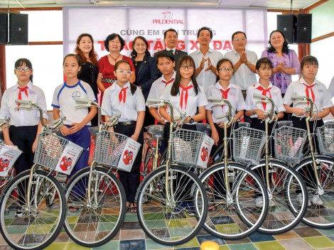 “Cầu nối” tấm lòng nhân ái