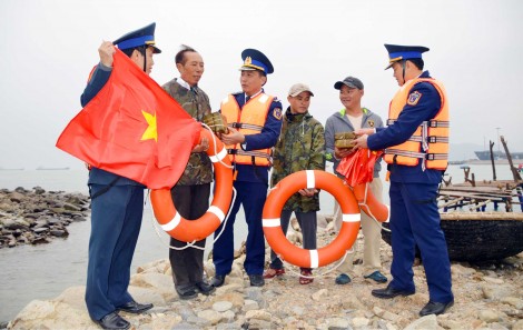 Xây dựng, hoàn thiện Nhà nước pháp quyền xã hội chủ nghĩa Việt Nam và tinh thần thượng tôn Hiến pháp, pháp luật hiện nay