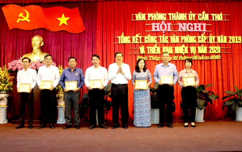 Năng động, sáng tạo thực hiện tốt hơn nữa nhiệm vụ được giao