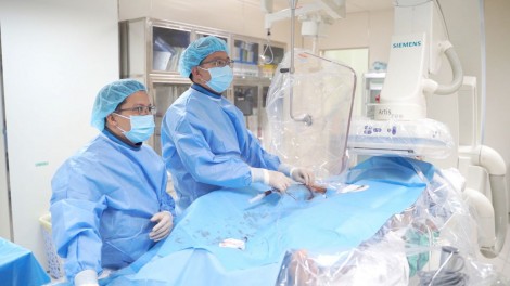 Kỹ thuật không mổ, không đau điều trị bệnh mạch vành