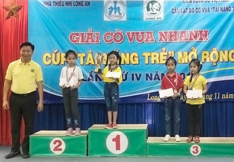 Trồng “măng” để có “tre”