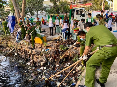 Tuổi trẻ góp sức

để đô thị Ninh Kiều đẹp hơn