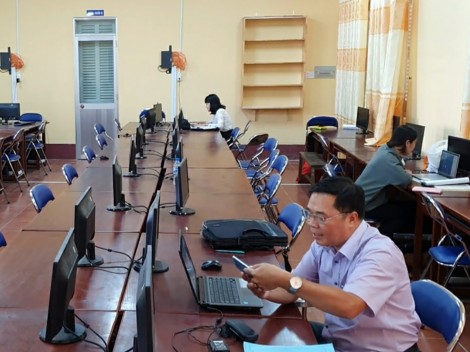 Băn khoăn dạy và học trực tuyến