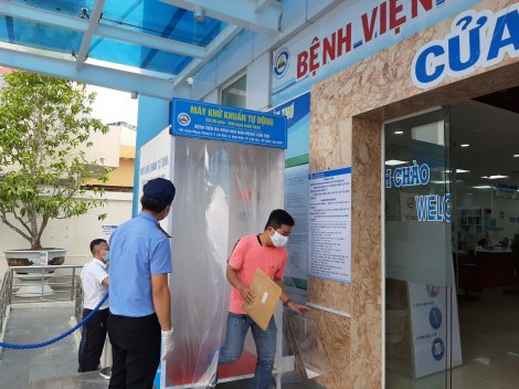 Bệnh viện đầu tiên ở Cần Thơ đưa vào

hoạt động máy khử khuẩn tự động